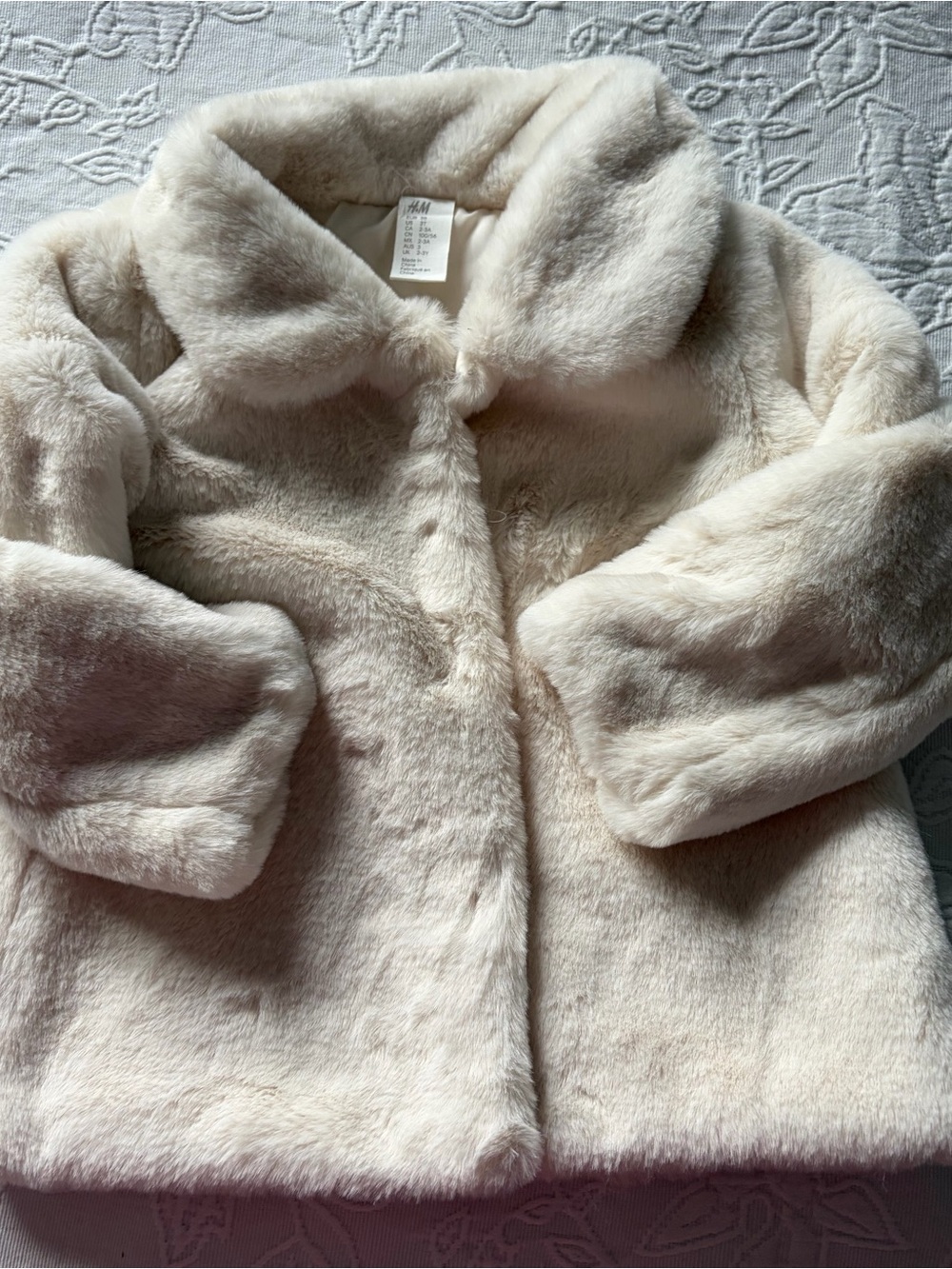 H&M Kids Cream Faux Fur Jacket 3T
